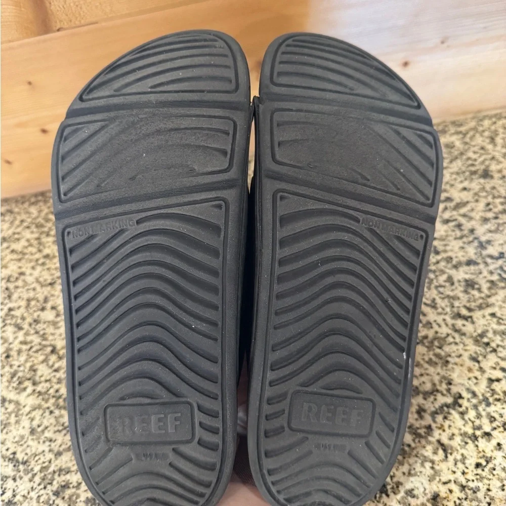 Reef Black PVC Free Slides Sandals Slip On M7‎ Made With Sugarcalle
